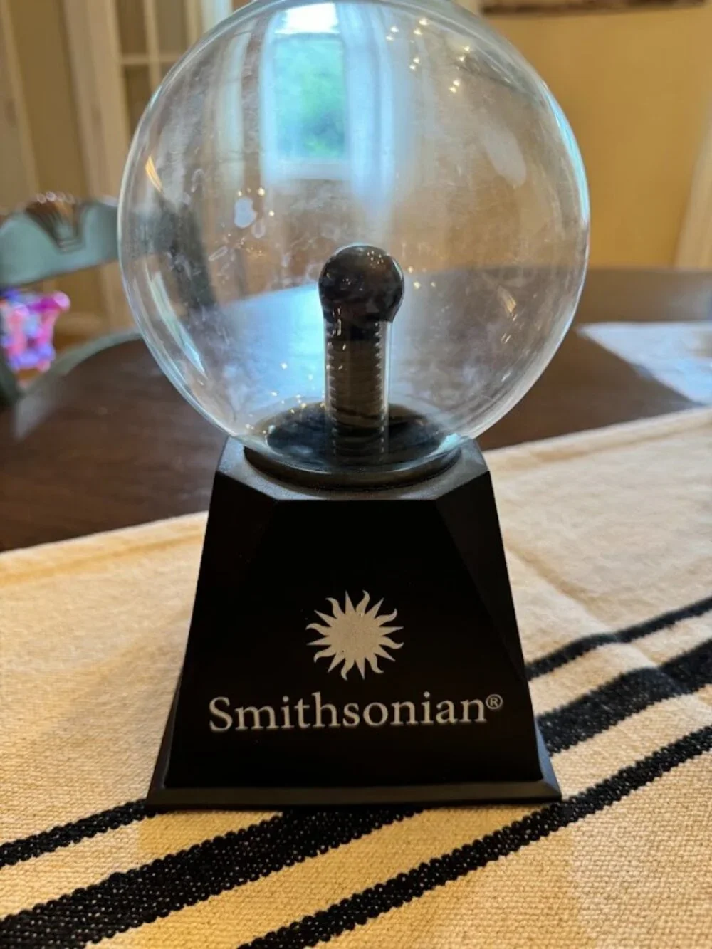 Smithsonian plasma electricity